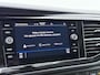 Volkswagen Transporter Bedrijfswagens 2.0 TDI 150 PK L2H1 30 DC Highline Executive Pro | Airco | Elek pakk. | Ad. Cruise Control | LED | 16"|