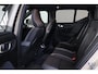 Volvo EX40 Twin Performance Ultra - Panorama/schuifdak - IntelliSafe Assist & Surround - 360º Camera - Harman/Kardon audio - Verwarmde voorstoelen, stuur & achterbank - Parkeersensoren voor & achter - Draadloze tel. lader - Warmtepomp - Extra getint glas - 20' LMV