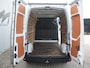 Renault Master T35 2.3 dCi 150 L3H2 Energy Work Edition - All Seasonbanden - Achteruitrijcamera - Cruise Control - Sidebars - Trekhaak - Dealeronderhouden