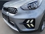 Kia Niro Hybrid 1.6 GDi DynamicLine Plus Navigatie, Achteruitrijcamera, Smart Key, Privacy glass, 18" LMV, Parkeersensoren voor + achter