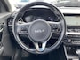Kia Niro Hybrid 1.6 GDi DynamicLine Plus Navigatie, Achteruitrijcamera, Smart Key, Privacy glass, 18" LMV, Parkeersensoren voor + achter