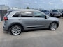 Kia Niro Hybrid 1.6 GDi DynamicLine Plus Navigatie, Achteruitrijcamera, Smart Key, Privacy glass, 18" LMV, Parkeersensoren voor + achter