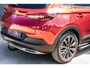 Opel Grandland X 1.6 Turbo Hybrid4 300pk 4x4 Aut Ultimate / Trekhaak / Leder / 360-Camera / Stoelventilatie / Navi / PDC / 19 Inch / Stoelverwarming / Memory Seats