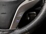 Hyundai ix20 1.6i i-Vision Automaat (NAVIGATIE, CLIMATE, CAMERA, GETINT GLAS, SPORTSTOELEN, CRUISE, LM VELGEN, NIEUWSTAAT)