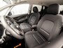 Hyundai ix20 1.6i i-Vision Automaat (NAVIGATIE, CLIMATE, CAMERA, GETINT GLAS, SPORTSTOELEN, CRUISE, LM VELGEN, NIEUWSTAAT)
