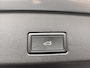 Volkswagen Golf Variant 1.5 eTSI R-Line Edition | Panoramadak | Stoelverwarming | Achteruitrijcamera | Navigatie |