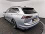 Volkswagen Golf Variant 1.5 eTSI R-Line Edition | Panoramadak | Stoelverwarming | Achteruitrijcamera | Navigatie |