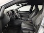 Volkswagen Golf Variant 1.5 eTSI R-Line Edition | Panoramadak | Stoelverwarming | Achteruitrijcamera | Navigatie |