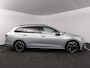 Volkswagen Golf Variant 1.5 eTSI R-Line Edition | Panoramadak | Stoelverwarming | Achteruitrijcamera | Navigatie |