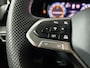 Volkswagen Golf Variant 1.5 eTSI R-Line Edition | Panoramadak | Stoelverwarming | Achteruitrijcamera | Navigatie |