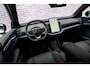 Volvo EX30 Single Motor Extended Range Plus 69 kWh | Climate Pack | Stoel en Stuurverwarming | Keyless Entry | Zwart Dak | Adaptieve Cruise Control | Blis |