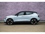 Volvo EX30 Single Motor Extended Range Plus 69 kWh | Climate Pack | Stoel en Stuurverwarming | Keyless Entry | Zwart Dak | Adaptieve Cruise Control | Blis |