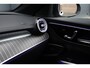 Mercedes-Benz C-klasse 300 e 4MATIC AMG Line | Massage | HUD | Memory | Leder | Keyless Go | Dodehoekassistent | Digital Light | Augmented Reality | Surround Camera | Advanced Sound System |