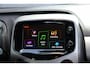 Toyota Aygo 1.0 VVT-i x-nav | Navigatie | Achteruitrijcamera | Airco