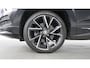 Skoda Karoq 1.5 TSI 150pk Automaat Sportline Business / Trekhaak / 19 inch l.m. / Travel Assist