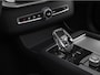 Volvo XC90 2.0 T8 Plug-in hybrid AWD Ultra Dark Exec. Ed. | 2 stoelen op derde rij | Aluminium interieur afwerking | Bowers & Wilkins audiosysteem