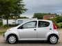 Peugeot 107 1.0-12V XR 5-Drs Stuurbekrachtiging Audio/CD EBD 2 x airbag Getint glas ABS Colorpakket Dealeronderhoud Nieuwe Apk!
