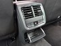 Skoda Octavia Combi 1.0 e-TSI Business Edition Plus Automaat | LED verlichting | Stoelverwarming | Apple CarPlay/Android Auto | Climate control | Adaptieve cruise control | Verwarmde voorruit | Trekhaak | Parkeersensoren voor en achter