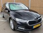 Skoda Octavia Combi 1.0 e-TSI Business Edition Plus Automaat | LED verlichting | Stoelverwarming | Apple CarPlay/Android Auto | Climate control | Adaptieve cruise control | Verwarmde voorruit | Trekhaak | Parkeersensoren voor en achter