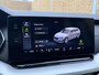 Skoda Octavia Combi 1.0 e-TSI Business Edition Plus Automaat | LED verlichting | Stoelverwarming | Apple CarPlay/Android Auto | Climate control | Adaptieve cruise control | Verwarmde voorruit | Trekhaak | Parkeersensoren voor en achter