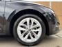 Skoda Octavia Combi 1.0 e-TSI Business Edition Plus Automaat | LED verlichting | Stoelverwarming | Apple CarPlay/Android Auto | Climate control | Adaptieve cruise control | Verwarmde voorruit | Trekhaak | Parkeersensoren voor en achter