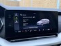 Skoda Octavia Combi 1.0 e-TSI Business Edition Plus Automaat | LED verlichting | Stoelverwarming | Apple CarPlay/Android Auto | Climate control | Adaptieve cruise control | Verwarmde voorruit | Trekhaak | Parkeersensoren voor en achter