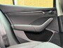 Skoda Octavia Combi 1.0 e-TSI Business Edition Plus Automaat | LED verlichting | Stoelverwarming | Apple CarPlay/Android Auto | Climate control | Adaptieve cruise control | Verwarmde voorruit | Trekhaak | Parkeersensoren voor en achter