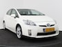 Toyota Prius 1.8 Dynamic | LOUWMAN-Onderhouden | Navigatie | Parkeersensoren | Climate Control | LM Velgen |