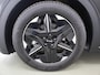 Kia EV6 Light Edition 63 kWh | Stoelverwarming | Adaptieve cruise control | Parkeersensoren | Stuurwiel verwarmd |