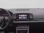 Skoda Karoq 1.5 TSI 150pk AUTOMAAT Sportline Business | Trekhaak | Panoramdak | Adaptieve cruise control | Verwarmde voorruit | Stoelverwarming voor & achter |