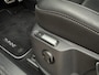 Volkswagen T-Roc 1.5 TSI Life Business | stoelverwarming | applecarplay/android auto | massagestoel | 18 inch velgen |
