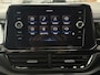 Volkswagen T-Roc 1.5 TSI Life Business | stoelverwarming | applecarplay/android auto | massagestoel | 18 inch velgen |