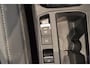 Volkswagen T-Roc Cabrio 1.5 TSI 3X R-LINE Black Style camera trekhaak 18 inch !!