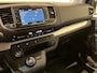 Opel Vivaro 2.0 CDTI L3H1 Innovation 180 PK Automaat / Airco / CarPlay / Camera / Cruise Control / Navigatie / Trekhaak / 34.000 KM !!