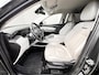 Hyundai Tucson 1.6 T-GDI HEV AWD Premium Edition / Uniek 4WD / Dealer onderhouden / 1.650 kg trekgewicht / Leder / Elektrische klep / Stoelventilatie / Stuur-, stoel- & achterbankverwarming / 19" LM wielen & All Season banden /