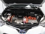 Toyota RAV4 2.5 Hybrid AWD Style CAMERA | ADAPCRUISE | DAB | CAMERA | CARPLAY | LED | AFNBTRHAAK | STOELVERW