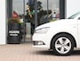 Skoda Fabia 1.0 Clever | Climate controle | Parkeersensoren achter | Apple carplay / Android auto | Verwarmbare zijspiegels | DAB |