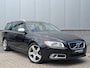 Volvo V70 2.0T R-Edition | Org NL Auto | Trekhaak | Leder | Navi | APK Nieuw