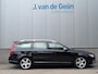 Volvo V70 2.0T R-Edition | Org NL Auto | Trekhaak | Leder | Navi | APK Nieuw