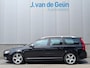 Volvo V70 2.0T R-Edition | Org NL Auto | Trekhaak | Leder | Navi | APK Nieuw
