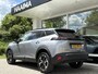 Peugeot 2008 1.2T 100pk Allure | Achteruitrijcamera | Navigatie | Facelift model | Privacy Glass | Lichtmetalen velgen