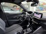 Peugeot 2008 1.2T 100pk Allure | Achteruitrijcamera | Navigatie | Facelift model | Privacy Glass | Lichtmetalen velgen