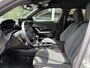 Peugeot 2008 1.2T 100pk Allure | Achteruitrijcamera | Navigatie | Facelift model | Privacy Glass | Lichtmetalen velgen