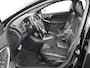 Volvo V40 1.5 T3 Polar+ Sport | Panoramadak | Stoelverwarming | Leder/Alcantara | Standkachel | Camera | Park Assist | Navigatie | Full LED | Keyless | Climate control | Bluetooth | Cruise control | R Design