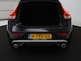 Volvo V40 1.5 T3 Polar+ Sport | Panoramadak | Stoelverwarming | Leder/Alcantara | Standkachel | Camera | Park Assist | Navigatie | Full LED | Keyless | Climate control | Bluetooth | Cruise control | R Design