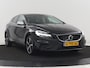 Volvo V40 1.5 T3 Polar+ Sport | Panoramadak | Stoelverwarming | Leder/Alcantara | Standkachel | Camera | Park Assist | Navigatie | Full LED | Keyless | Climate control | Bluetooth | Cruise control | R Design
