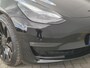 Tesla Model 3 Performance AWD 75 kWh / CCS snelladen / Stuur- Stoel & Achterbank verwarming / Panoramadak / Rondomzicht camera / Draadloze telefoon lader / Elektrische achterklep / Voorruit verwarming / Apple Carplay Android Auto / Lichtmetalen wielen 20“ /