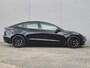 Tesla Model 3 Performance AWD 75 kWh / CCS snelladen / Stuur- Stoel & Achterbank verwarming / Panoramadak / Rondomzicht camera / Draadloze telefoon lader / Elektrische achterklep / Voorruit verwarming / Apple Carplay Android Auto / Lichtmetalen wielen 20“ /