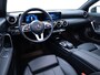Mercedes-Benz A-klasse 200 Premium Plus | Leer | Panodak | Stoelverw. | Afn. trekhaak | Navigatie | All-season banden | Cruise | Camera | Matrix Led