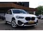 BMW X1 XDrive25e High Executive|Rijklaar!|Camera|Trekhaak|LED|Keyless|Stoelverwarming|Clima|Cruise